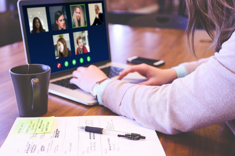 Télétravail: avantages et inconvénients selon les Marocains